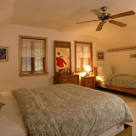 Swiss Woods Bed And Breakfast Lititz Kültér fotó