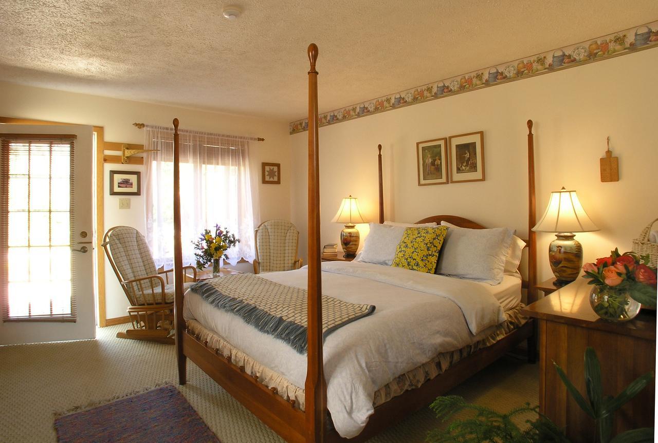 Swiss Woods Bed And Breakfast Lititz Kültér fotó